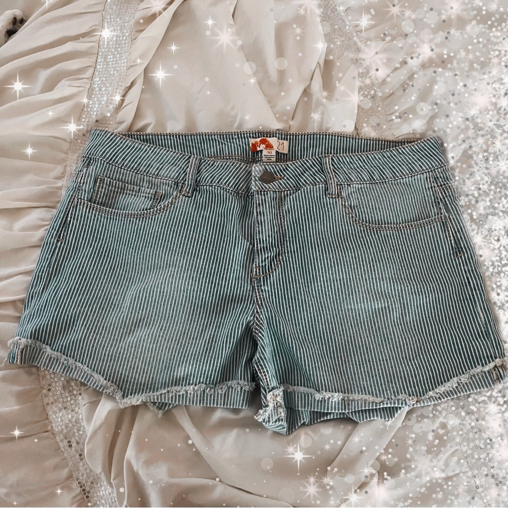 Y2k forever 21 pinstripe shorts